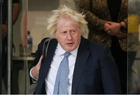 Boris Johnson und europäische Beamte überlebten einen Drohnenangriff