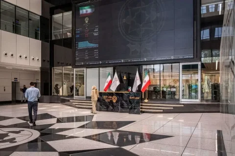 بورس تهران با افت ۱۰۳ هزار و ۹۵۵ واحدی به کار خود پایان داد