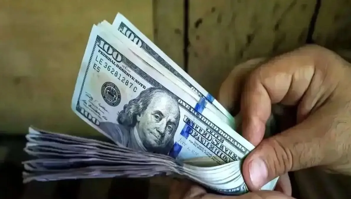افزایش قیمت حواله دلار و یورو در مرکز مبادله ارز ایران