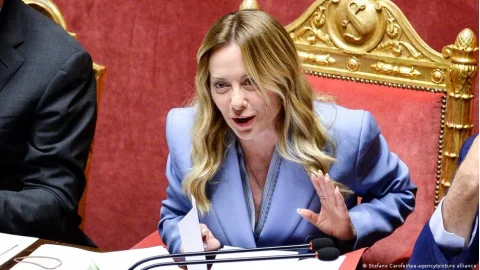 دولت جورجیا ملونی پوشیدن برقع و روبنده در مدارس را ممنوع کرد