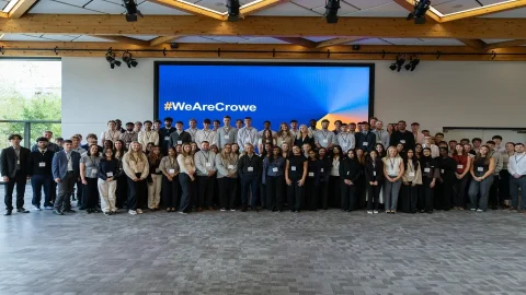 Crowe UK eröffnet mit 96 neuen Praktikanten neue Horizonte für junge Menschen