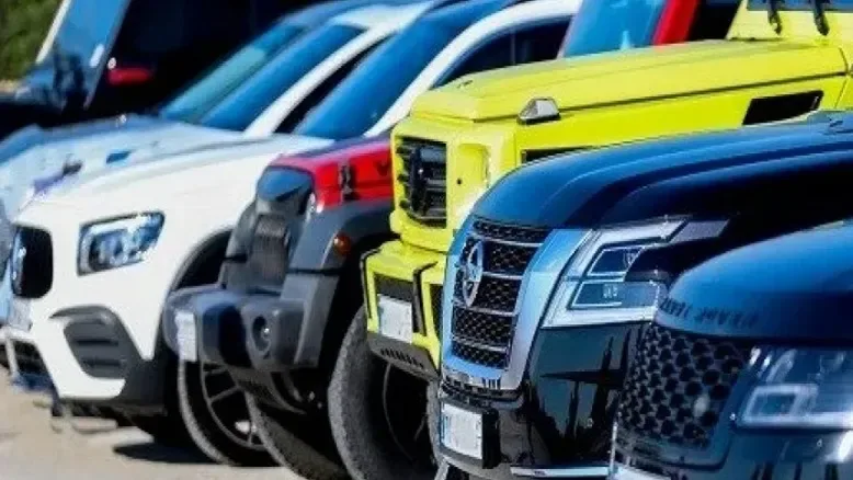 New Deadline Announced for Car Imports by Iranians Living Abroad