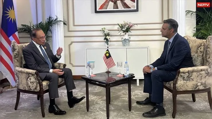 نخست‌وزیر مالزی: مذاکرات ایران و آمریکا باید با معرفی متجاوز آغاز شود