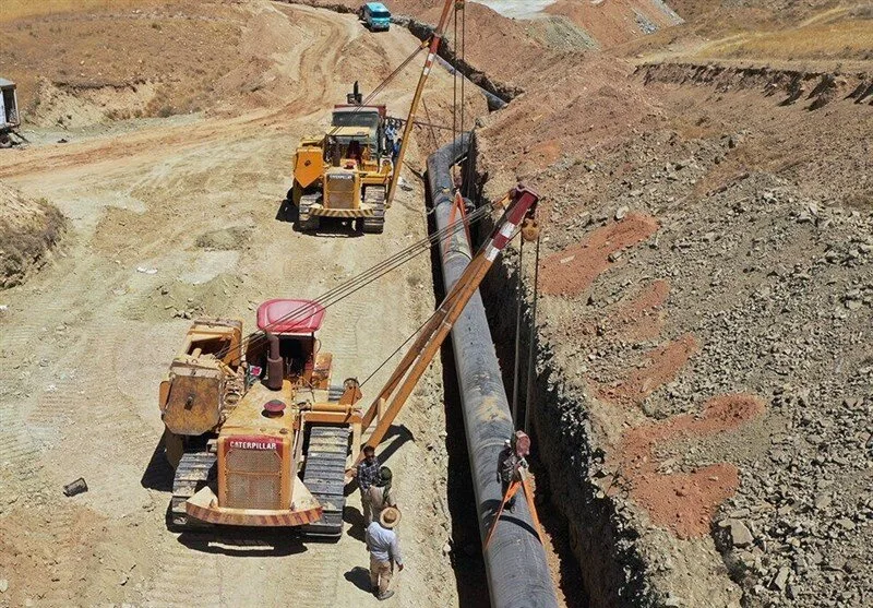 مشروع إمداد المياه في فارس سيتحقق لـ 10 آلاف قرية
