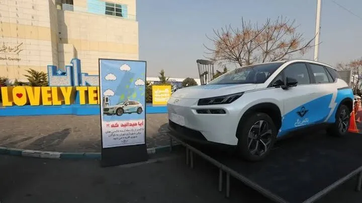 همکاری ستاد معاینه فنی خودرو تهران و ایران‌روور برای زیرساخت‌های معاینه خودروهای برقی