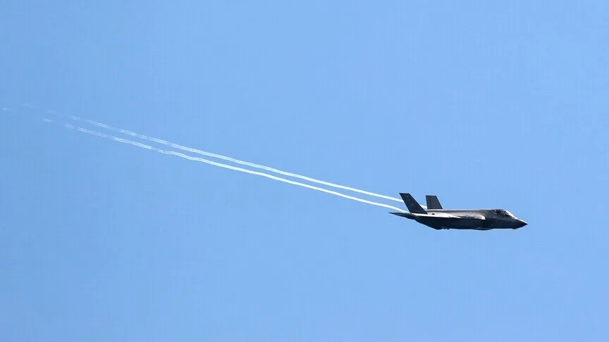 Israeli Regime's Concern Over F-35 Sale to Saudi Arabia