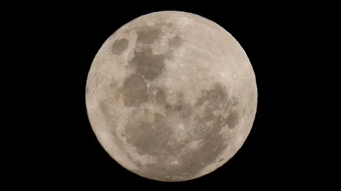 برخورد سیارک به سطح ماه چهره جدیدی به دهانه مک‌گچین داد