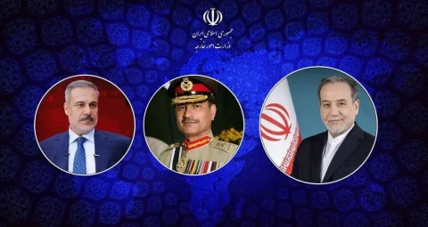 عراقچی با وزیر خارجه ترکیه و فرمانده ارتش پاکستان گفت‌وگو کرد