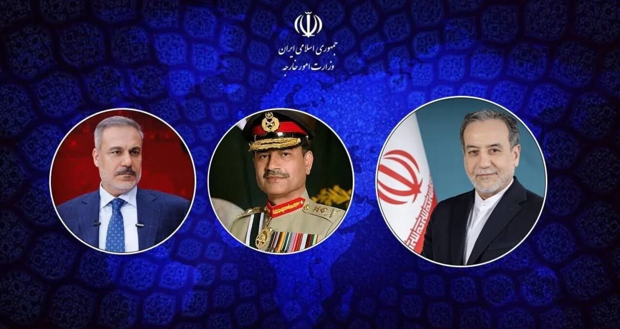عراقچی مع وزير الخارجية التركية وقائد الجيش الباكستاني تحدث