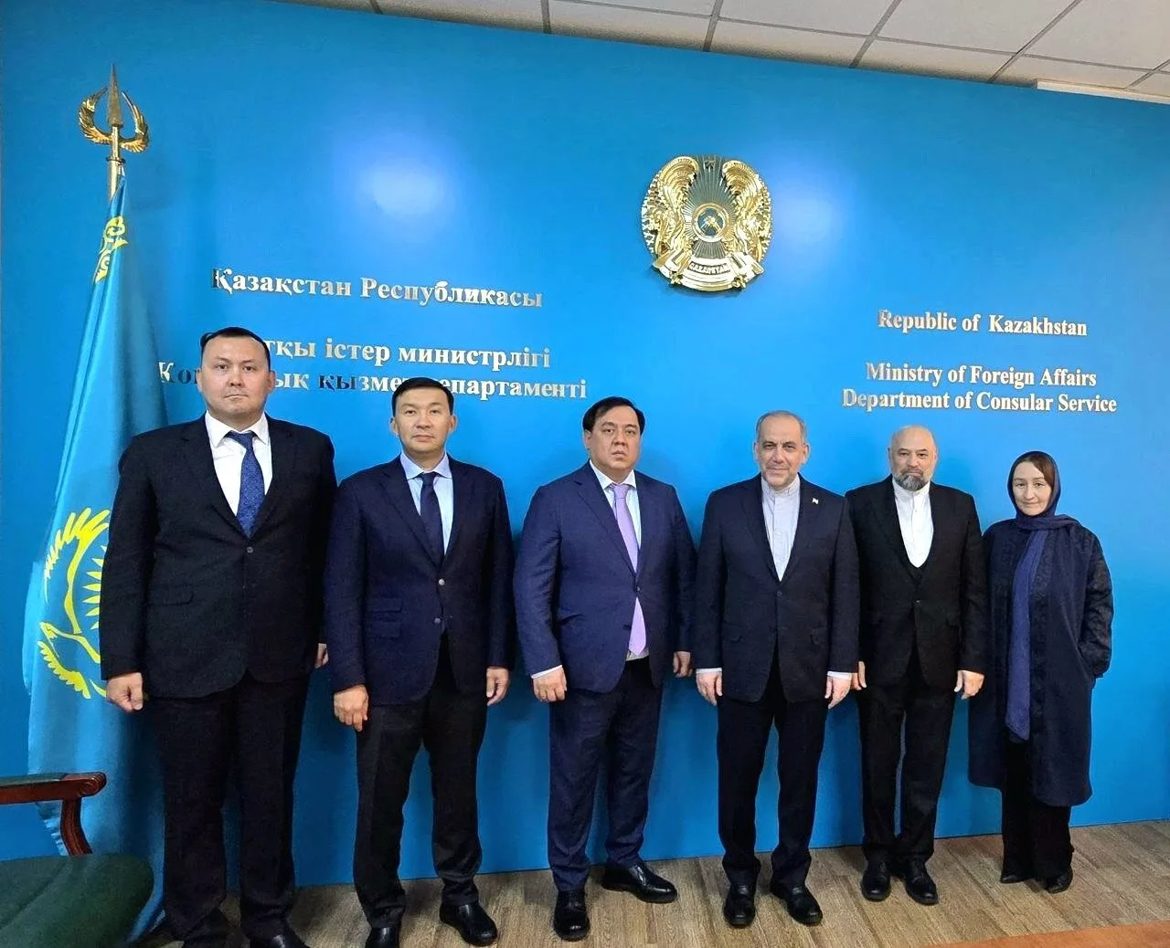 وضعیت اتباع ایرانی در دیدار سفیر ایران و مقام قزاقستان