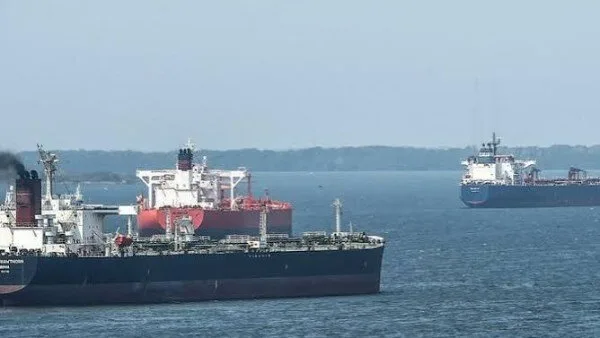 FBI Investigates Cyber Attacks on Two Tankers Bound for America
