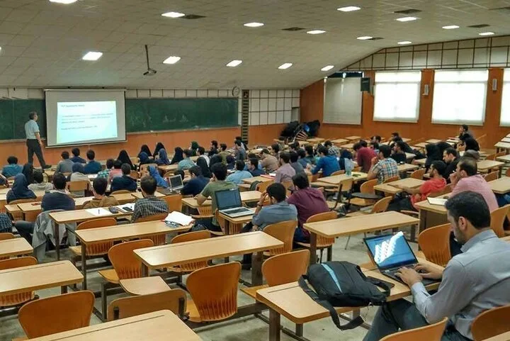 افزایش ۶۰ درصدی تعداد دانشجویان مشروطی در بازگشت به آموزش حضوری