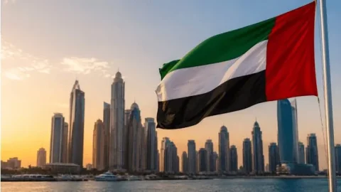 دعوت خالد بن سلمان از منصور بن زاید برای سفر به عربستان