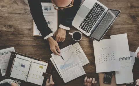 چگونه در پنج دقیقه ETF دلخواه‌تان را بررسی کنید؟