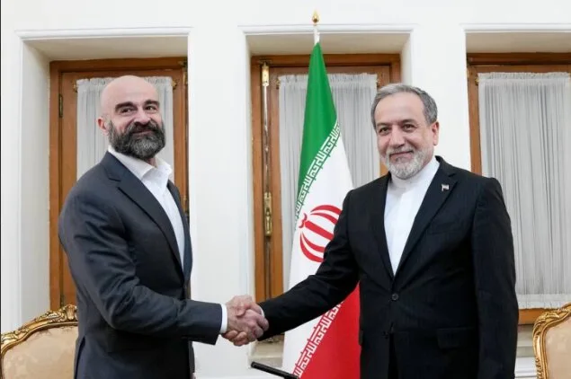 Seyed Abbas Araghchi empfing Bafel Talabani im Außenministerium
