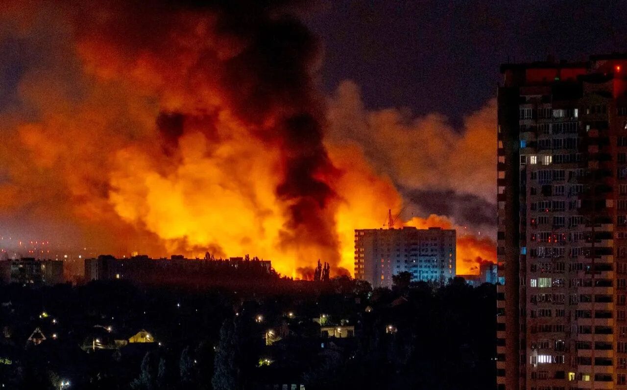 Russian missile attack on Kyiv; at least 4 injured in explosions