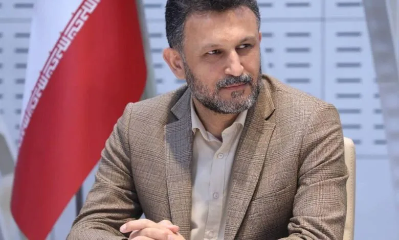 اجرای طرح «سینما مدرسه» و یادبود شهدای میناب در مدارس