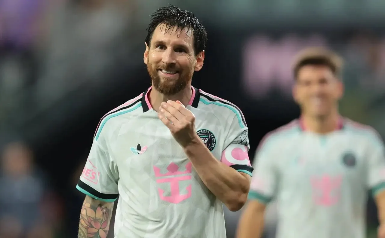 دعوة ليونيل ميسي إلى المنتخب الأرجنتيني من أجل الوداع الأخير