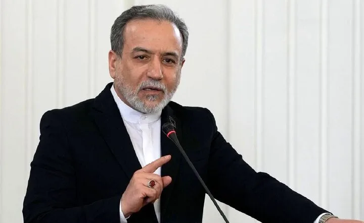 عراقچی: منتظر پاسخ رسمی آمریکا هستیم