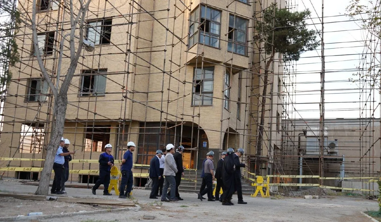محسن امیدیان: حمایت از تولیدکنندگان دارو و تسریع صدور مجوزها در اولویت فعالیتهای منطقه ۲۱