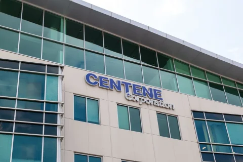 هل سهم Centene رائد في قطاع الصحة؟