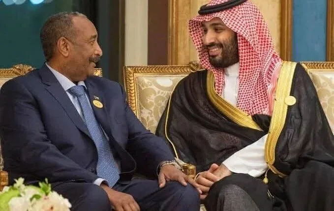 عربستان به آمریکا هشدار داد؛ تهدید بن سلمان پس از لغو ویزا برای البرهان