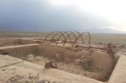 توقف ساخت نیروگاه خورشیدی در محوطه باستانی اریسمان به علت عدم ثبت حریم
