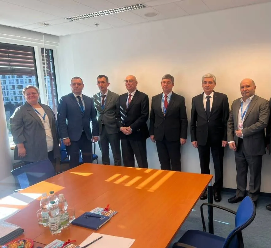 Treffen des Leiters der iranischen Kernenergieaufsichtsbehörde mit seinem russischen Pendant zur Aufsichtszusammenarbeit