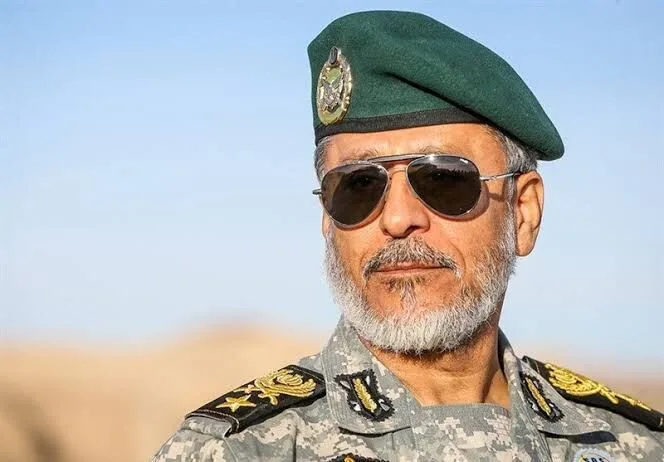 دریادار سیاری: دشمن ایران قوی و یکپارچه نمی‌خواهد