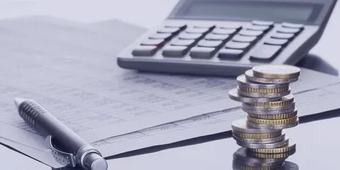 فاطمه محمدیان: افزایش حقوق کارگران قطعی است اما نیاز به بررسی بیشتر دارد