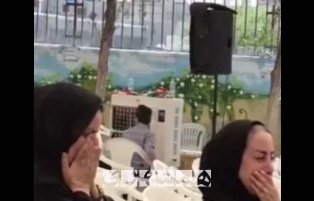 اشک مادران دانش آموزان شهید لامرد در زنگ آغاز سال تحصیلی