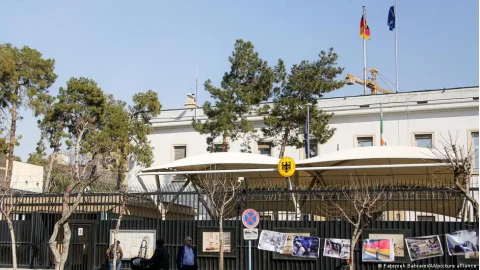 Krise des Studentenvisums in Deutschland; Verwirrung der iranischen Studierenden