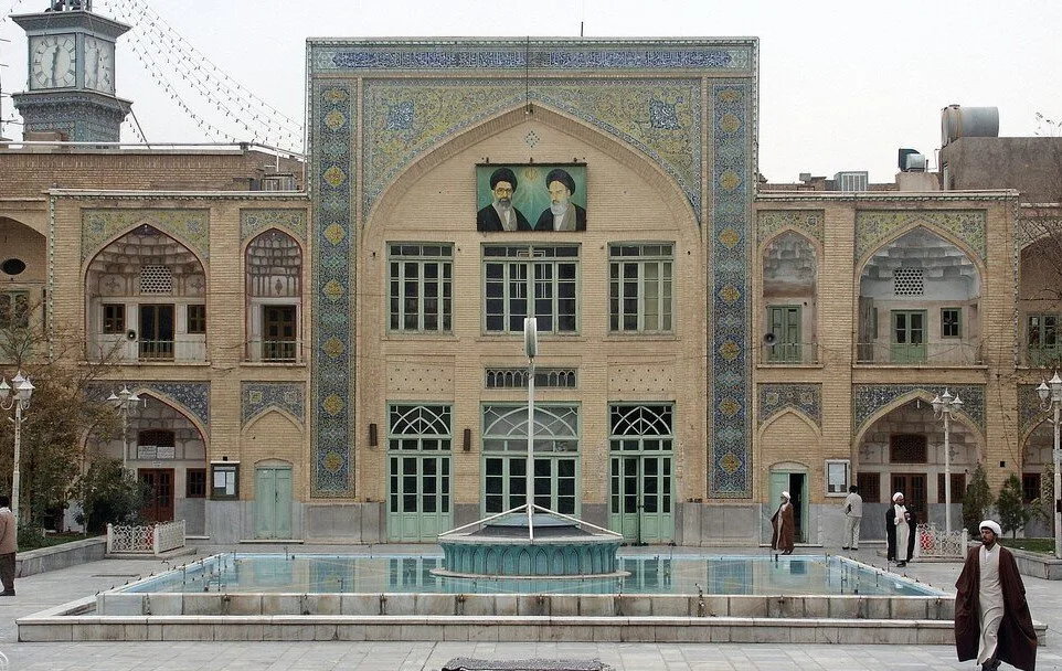 تعطیلی دروس حوزه علمیه قم به مناسبت ارتحال آیت الله العظمی شبیری زنجانی