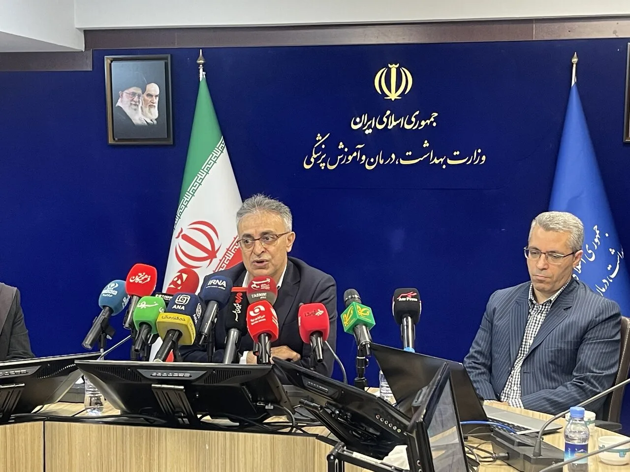 قباد مرادی: توجه به درمان شپش در دهکهای پایین جامعه ضروری است