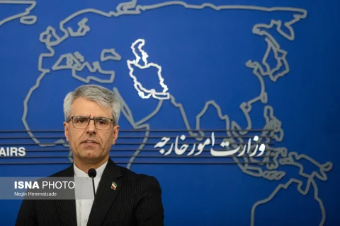 Wöchentliche Sitzung des Sprechers des Außenministeriums mit Anwesenheit von Journalisten abgehalten