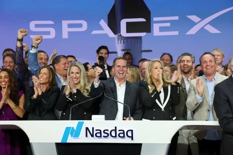 SpaceX به دنیای هوش مصنوعی ورود می‌کند: قرارداد جدید 100 میلیارد دلاری
