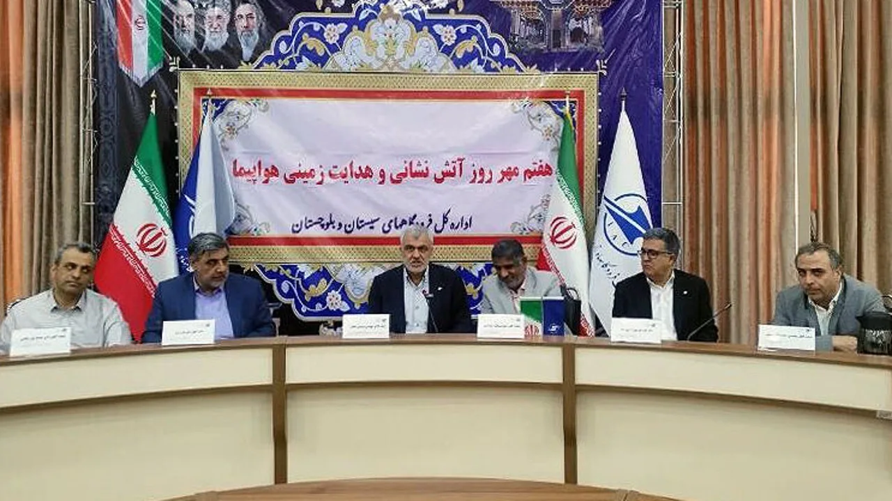 مرتضی دهقان: آسمان ایران برای پروازهای بین‌المللی ایمن است