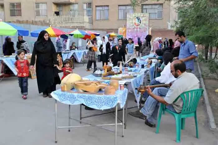 برپایی گذر برکت به همت رضا محمدی در تفرجگاه جنوب غرب تهران
