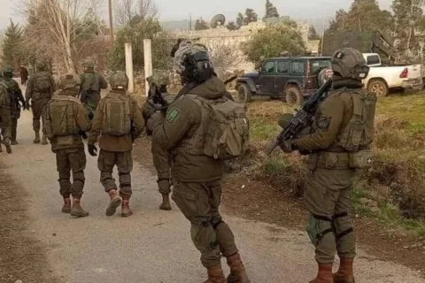 Militärische Aktivitäten der Zionisten in Quneitra; Ein neuer Kontrollpunkt steht bevor