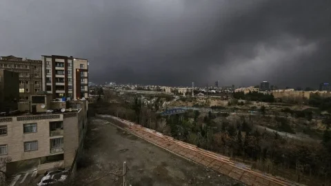 محمد اصغری زمان ورود اولین موج بارشی پاییزی به کشور را اعلام کرد