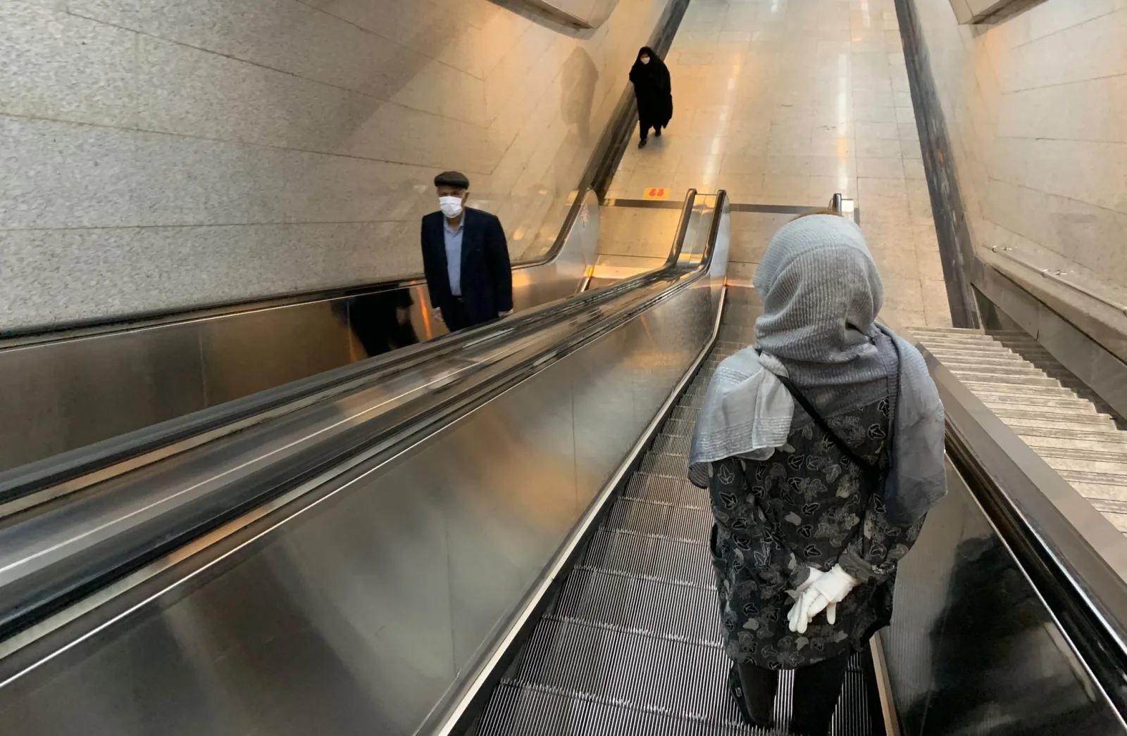 مترو تهران، پناهگاه جدید شهروندان در بحران‌ها