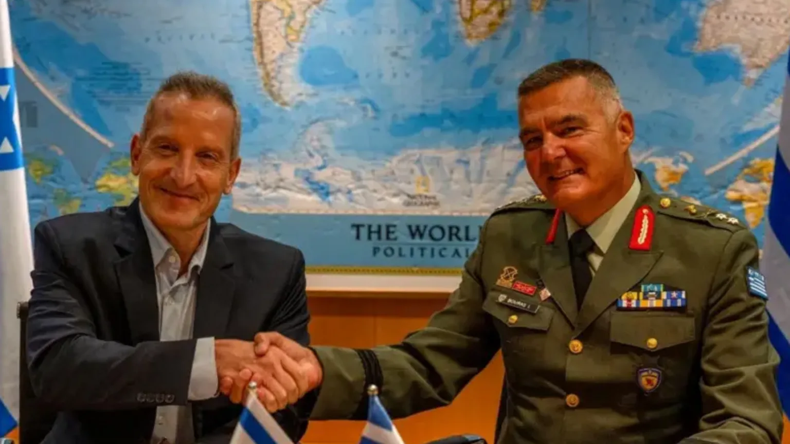 Militärvereinbarung zwischen Griechenland und Israel und ihre Auswirkungen auf die Beziehungen zu Türkei
