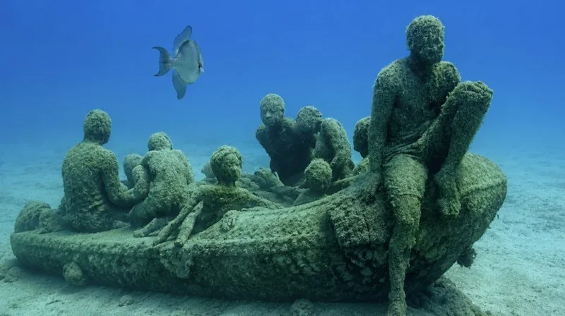 موزه Museo Atlántico؛ دنیای زیر آب را کشف کنید