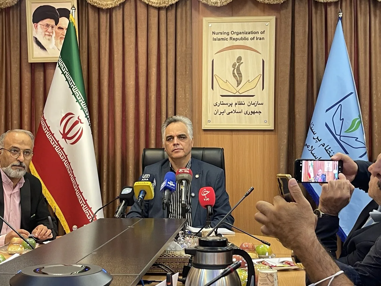 دکتر احمد نجاتیان: کشور با کمبود بیش از ۱۰۰ هزار پرستار مواجه است