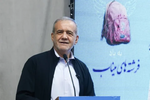 مسعود پزشکیان: آینده کشور به تربیت نسل امروز وابسته است