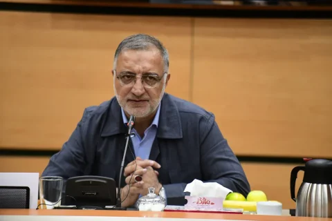 زاکانی: بسته‌های معیشتی برای مقابله با جنگ اقتصادی آمریکا طراحی شده‌اند