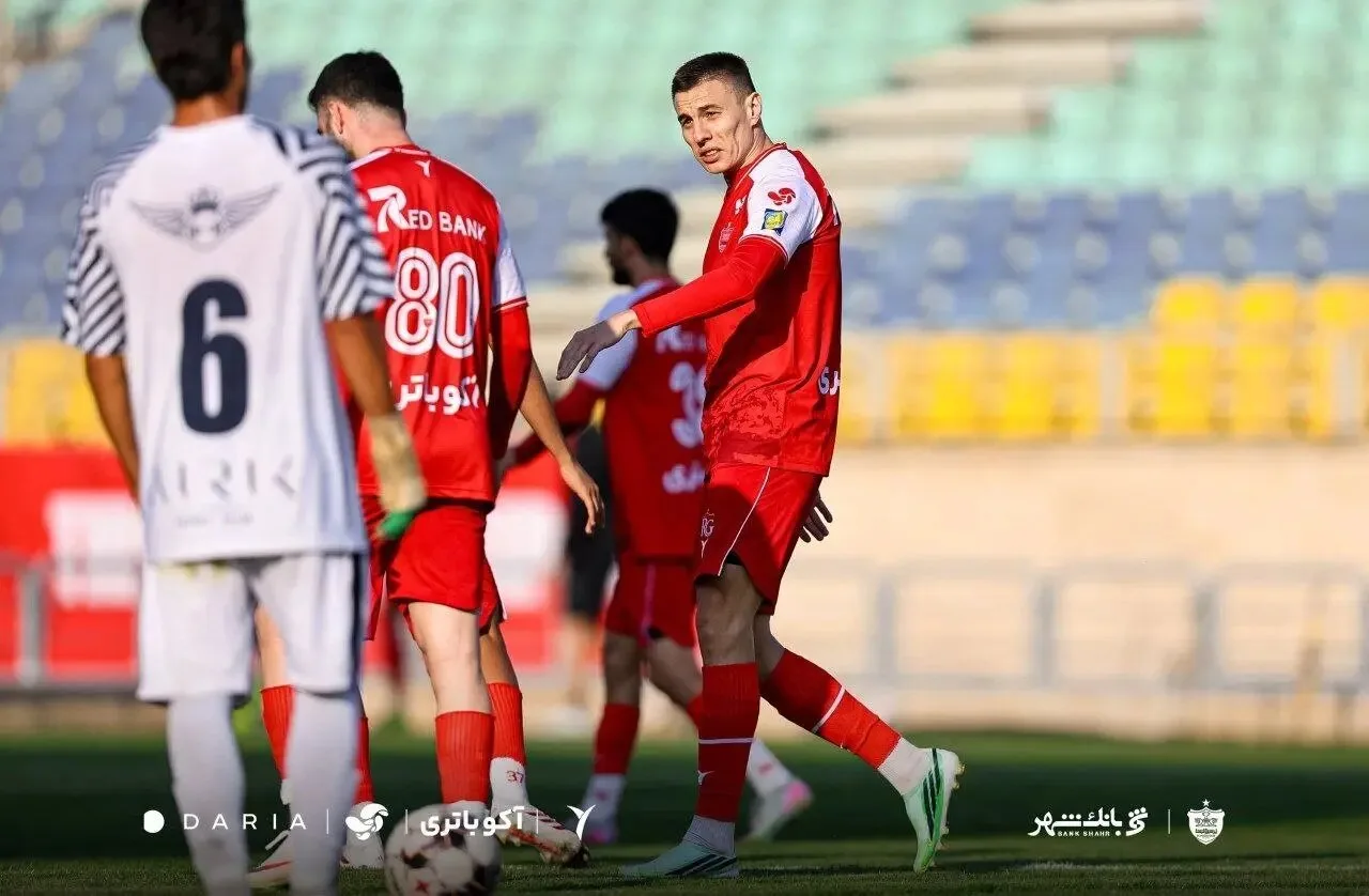 معاوضه جذاب پرسپولیس و پاختاکور؛ سرگیف میرود، بشار رسن برمیگردد