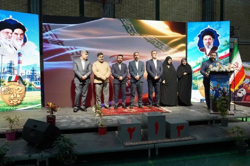 قهرمانان کارگری تهران در جشنواره ورزشی بر سکوی افتخار ایستادند