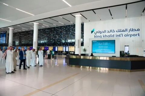 تداوم تعطیلی چند فرودگاه عربستان به دلیل شرایط جوی