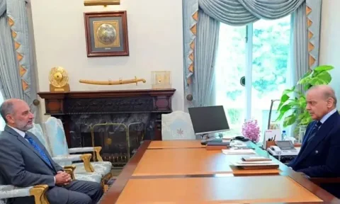 نخست‌وزیر پاکستان با دبیرکل ائتلاف مکه دیدار کرد